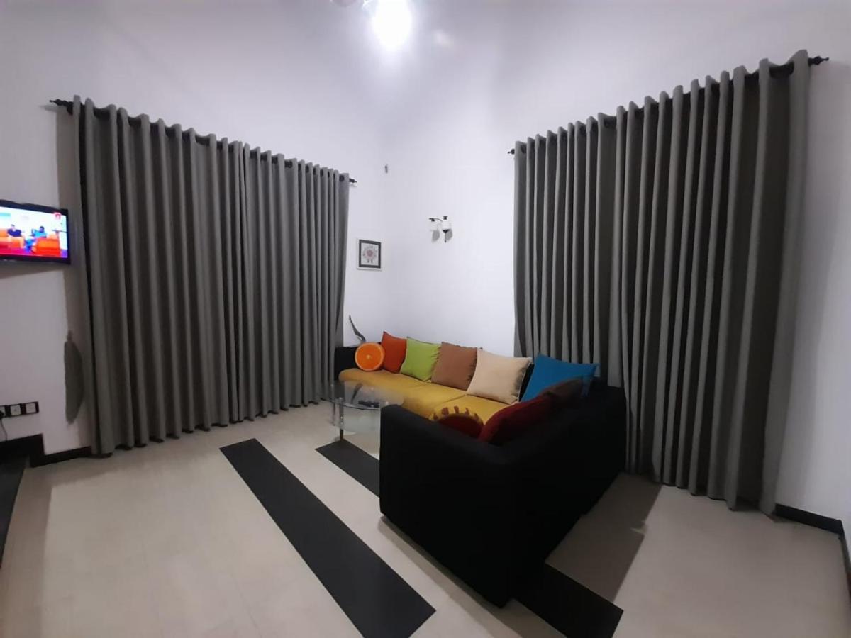 Sobaya Residence Ambalantota Esterno foto