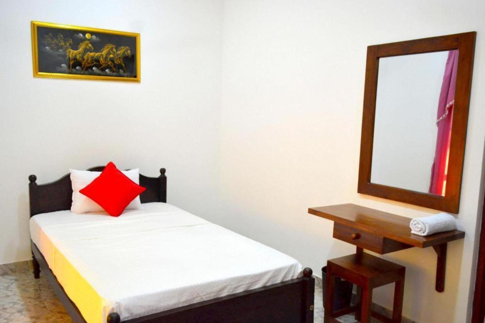 Sobaya Residence Ambalantota Esterno foto